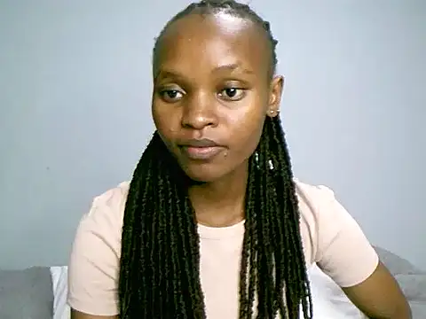 pretty_maja's cam snapshot