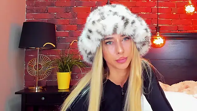 ChristynaRoss live sex cam