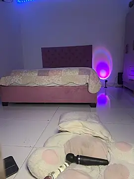 EmillieX's cam snapshot