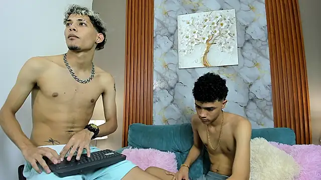 YOUNG_BOYS_HELL live sex cam