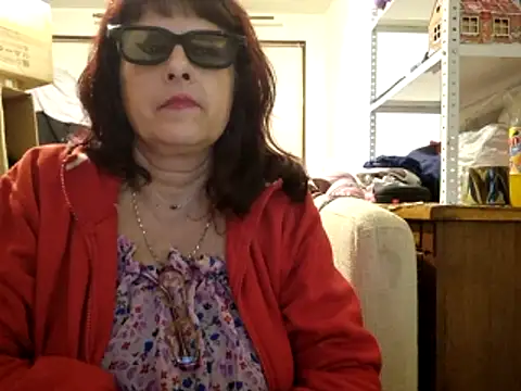 Samantha_Squirt@xh live sex cam