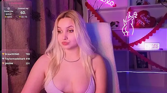 adrelaxina's cam snapshot