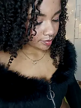 BrianaSweetxxx's cam snapshot