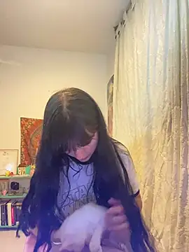 Abril_Thompson221's cam snapshot