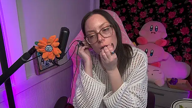 SpaceCowWhore's cam snapshot