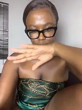 Moonzy77's cam snapshot