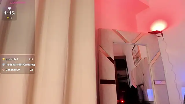 Lucia_velez's cam snapshot