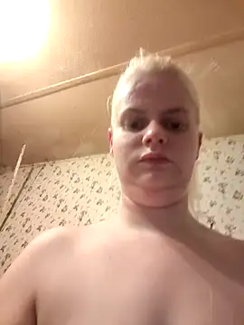 BadAssBitchMakayla live sex cam