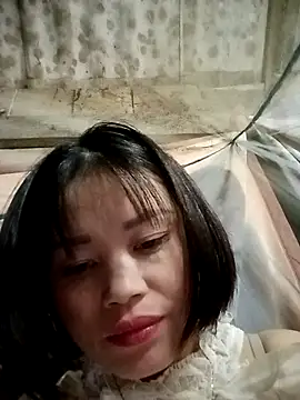 luna-rosax's cam snapshot