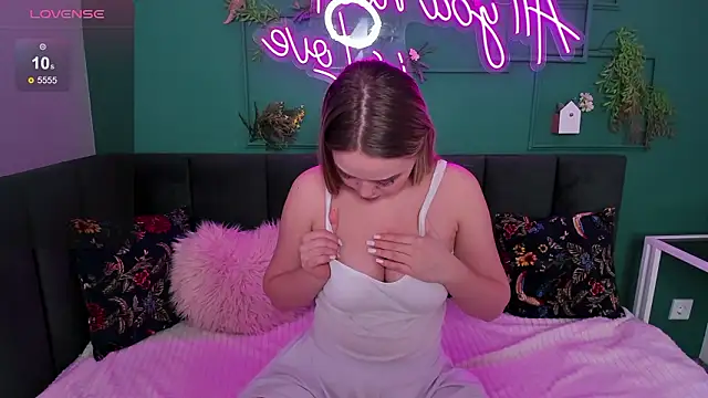 BellaAiry live sex cam