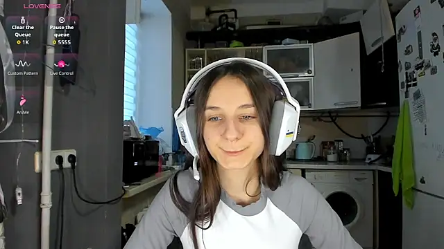 _Nika_Kik live sex cam