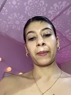 Lenapink19's cam snapshot