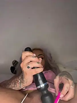 zara_bellexx's cam snapshot