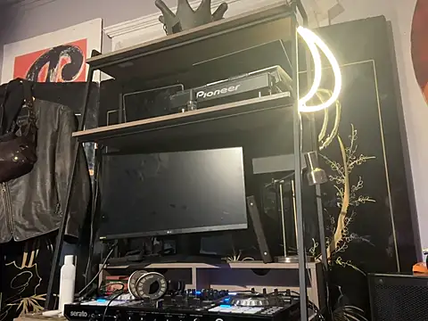 trash4cash live sex cam