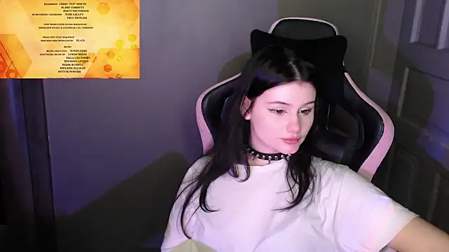 Moon_raven's cam snapshot