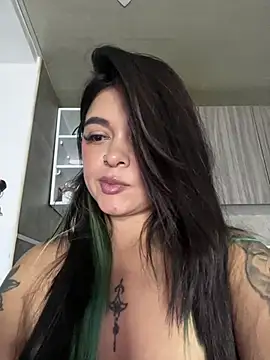 Saray_charmante's cam snapshot