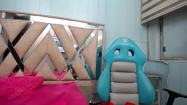 allison_max_tattoo live sex cam