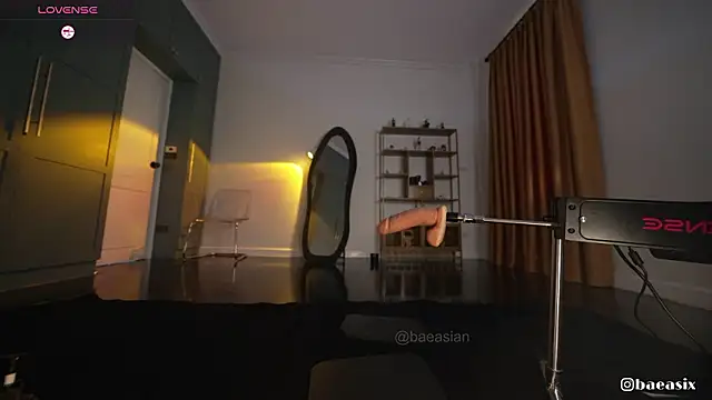 baeasian live sex cam