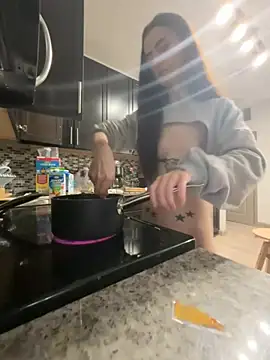 ash10alex's cam snapshot