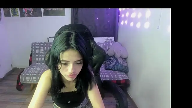 Candy__Girll18's cam snapshot