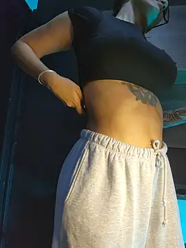 Roma_xxx live sex cam