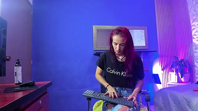 lia_cr1 live sex cam