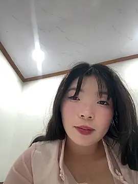 cuty_lusy's cam snapshot