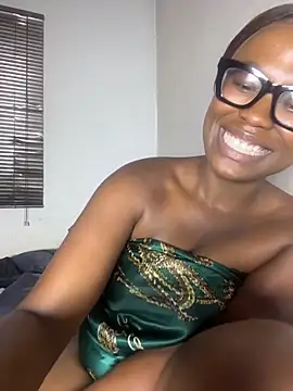 Moonzy77's cam snapshot