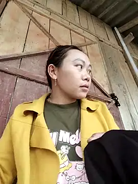 Bella-222's cam snapshot