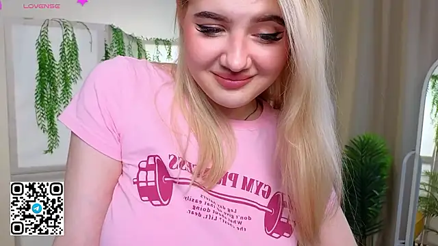 oliviabr0wn0 live sex cam