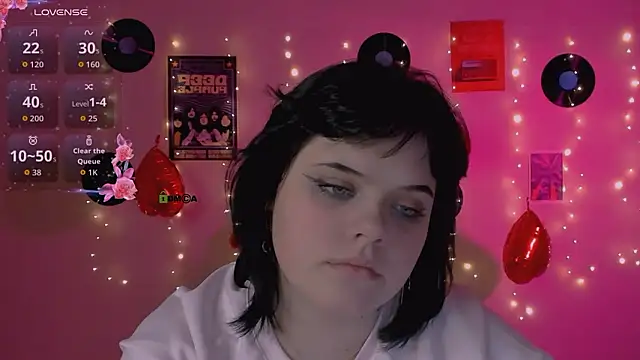 lika_pop's cam snapshot