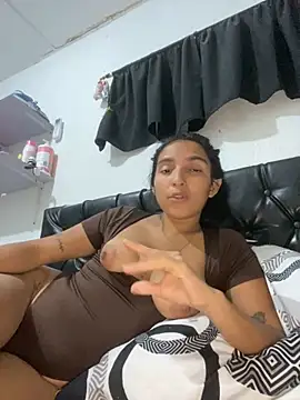 JanyLunaBJ's cam snapshot