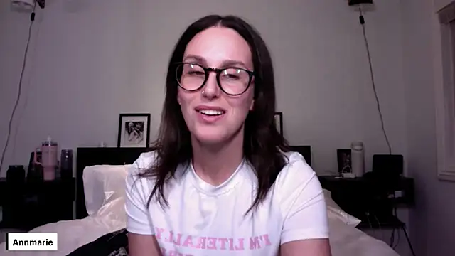 annmarieferrara's cam snapshot