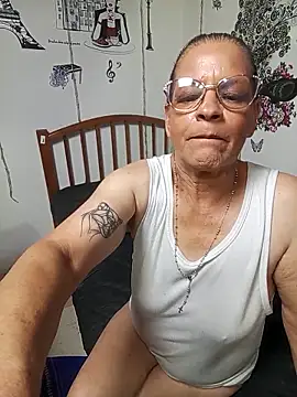 katrina_perez's cam snapshot