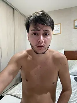 RicoValen live sex cam