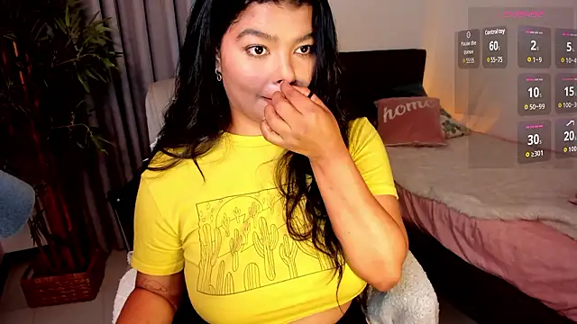 moonhelen's cam snapshot