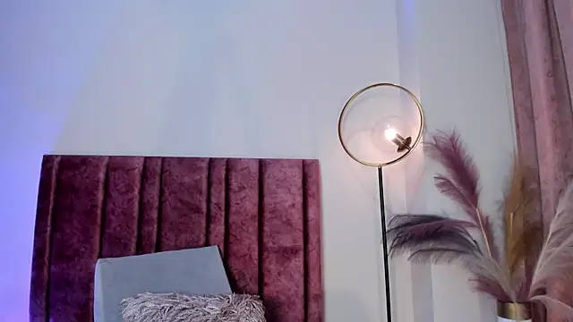 AndraCyruss's cam snapshot