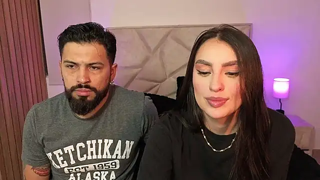 teseo_and_afroditha_'s cam snapshot