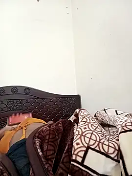 Kakoli- live sex cam