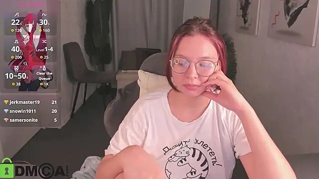 Nuura_Moore's cam snapshot