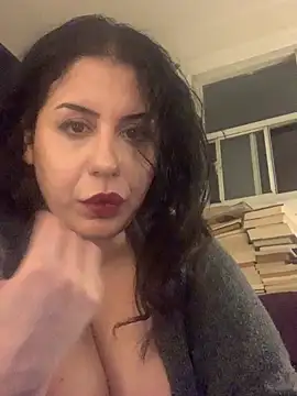 holyeroticss live sex cam