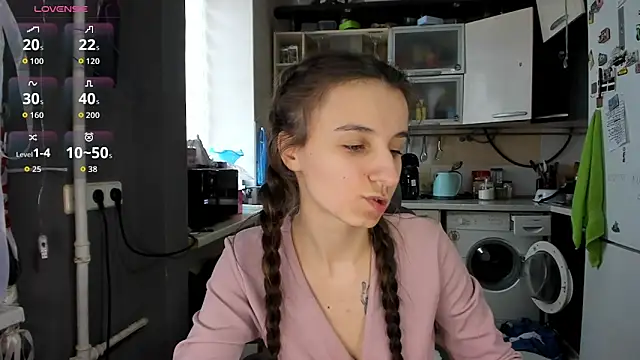 _Nika_Kik live sex cam