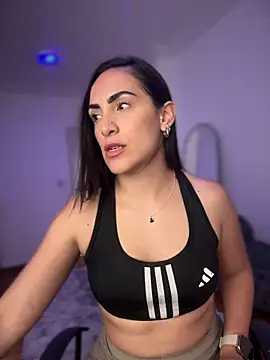 alessandra-a live sex cam