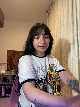 Abril_Thompson221's cam snapshot