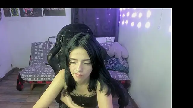 Candy__Girll18's cam snapshot