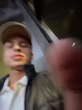 Eros_lee's cam snapshot