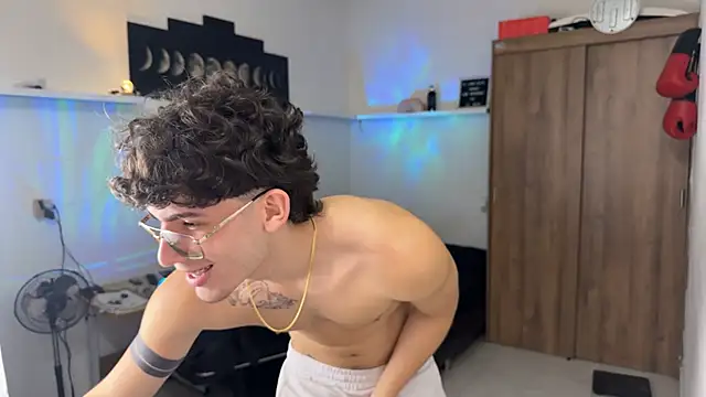 Kisan_Smith's cam snapshot