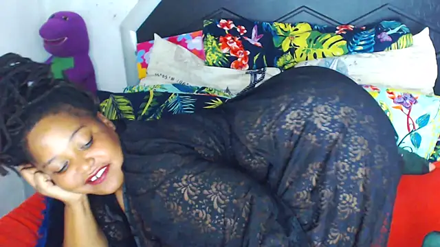 Bulkyyass live sex cam