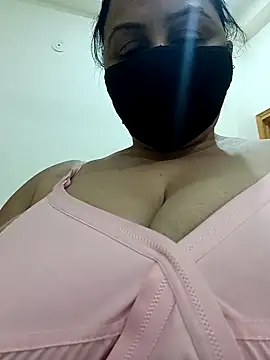 Urvashi_Love live sex cam