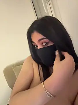 Hot-Sarah-arab live sex cam